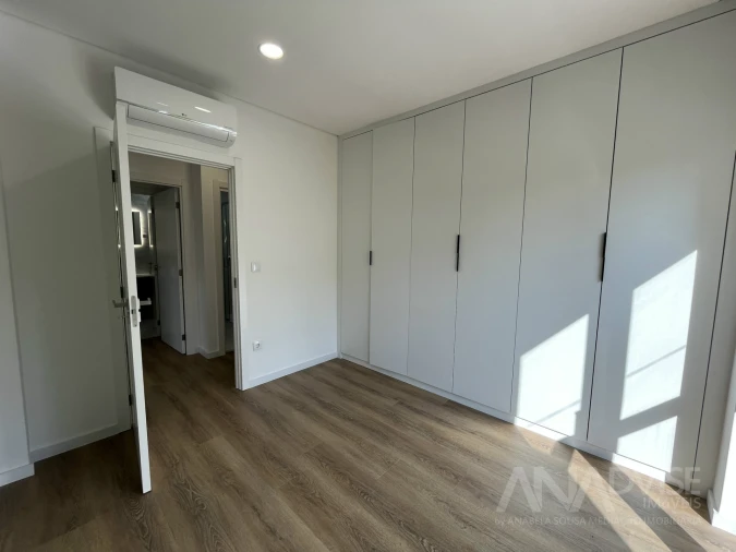 Apartamento T4 para Venda em Viseu Foto 35