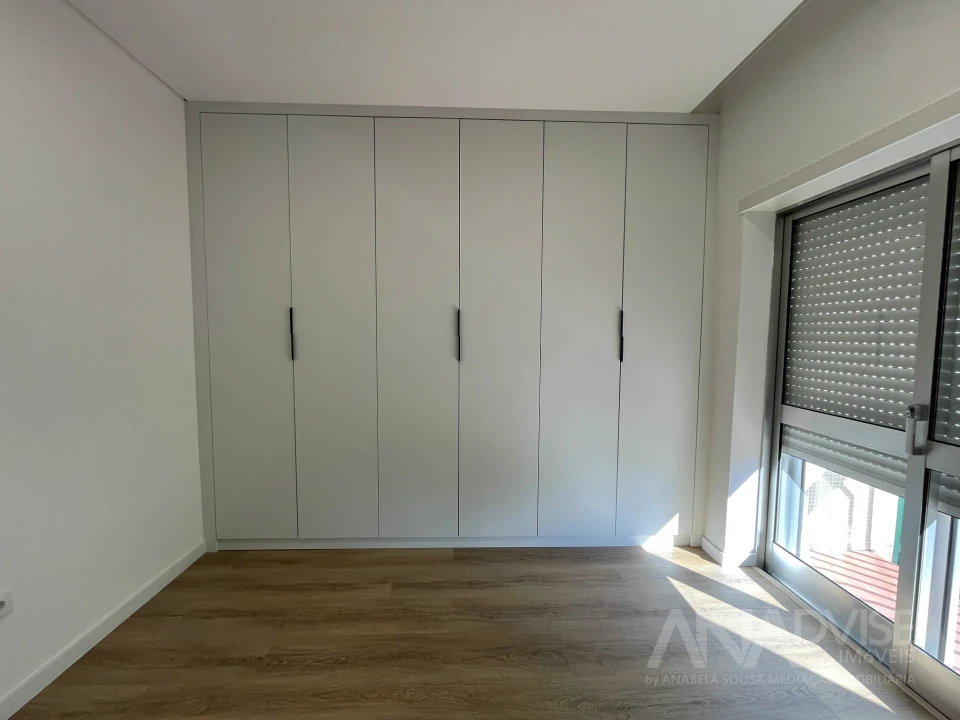 Apartamento T4 para Venda em Viseu Foto 32
