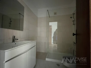 Apartamento T3 para Arrendamento em Viseu