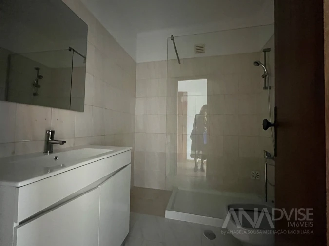 Apartamento T3 para Arrendamento em Viseu Foto 11
