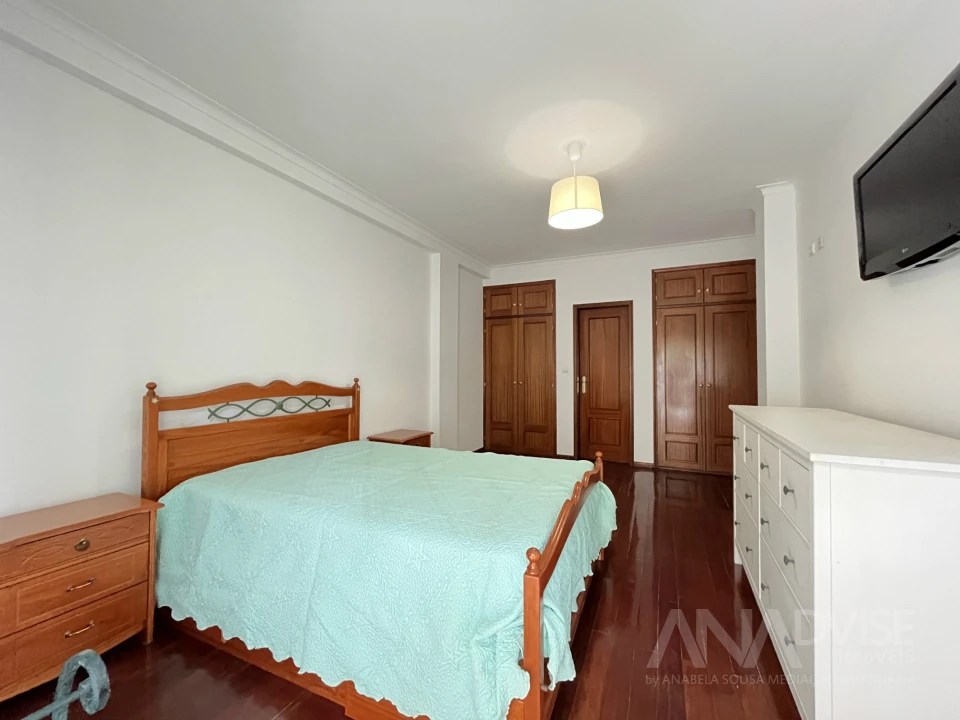Apartamento T2 para Arrendamento em Viseu Foto 14