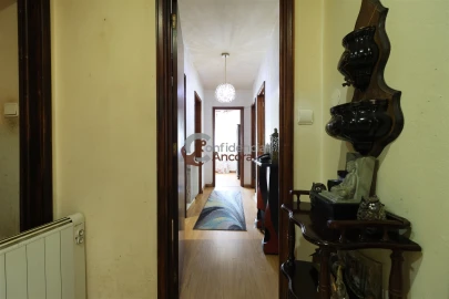 Apartamento T3 para Venda em Gouveia (São Pedro e São Julião)