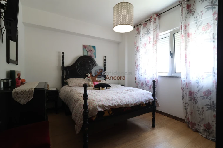 Apartamento T3 para Venda em Gouveia (São Pedro e São Julião) Foto 6
