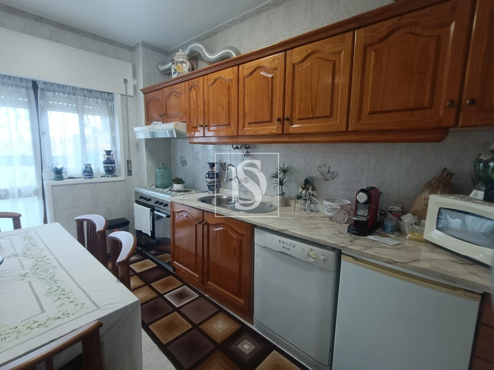Apartamento T2 para Venda em Aver-O-Mar, Amorim e Terroso Foto 33