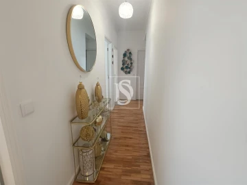 Apartamento T2 para Venda em Aver-O-Mar, Amorim e Terroso