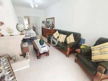 Apartamento T2 para Venda em Aver-O-Mar, Amorim e Terroso