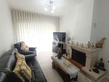 Apartamento T2 para Venda em Aver-O-Mar, Amorim e Terroso