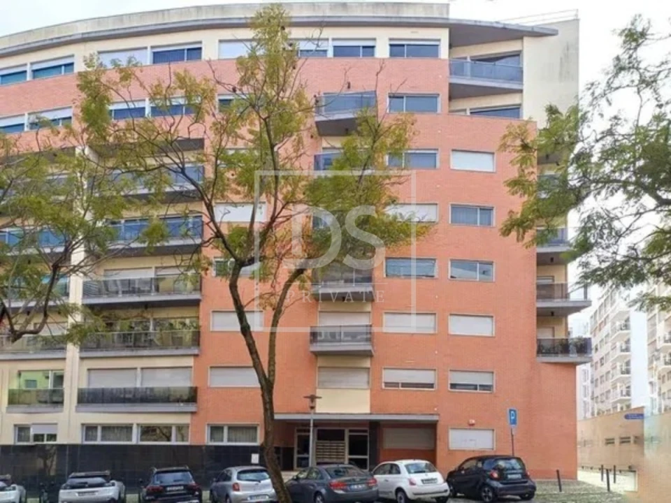 Apartamento T4 para Venda em Parque das Nações Foto 23