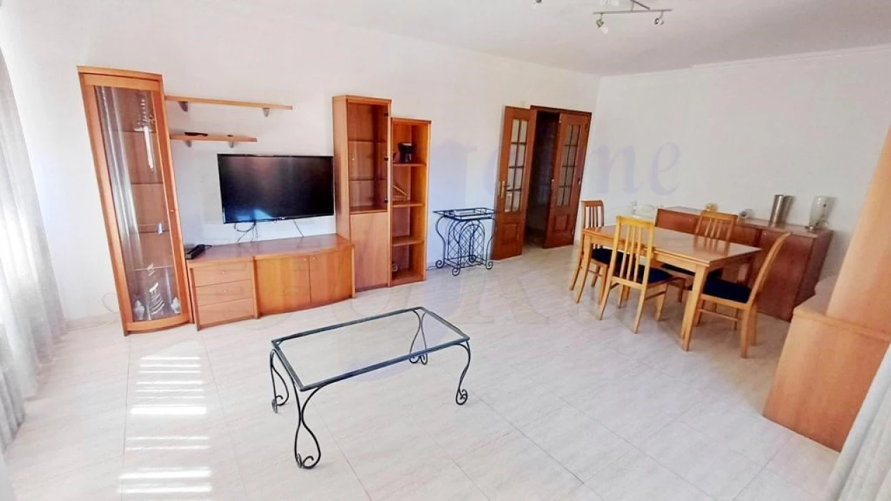 Apartamento T3 para Venda em Algueirão-Mem Martins Foto 2
