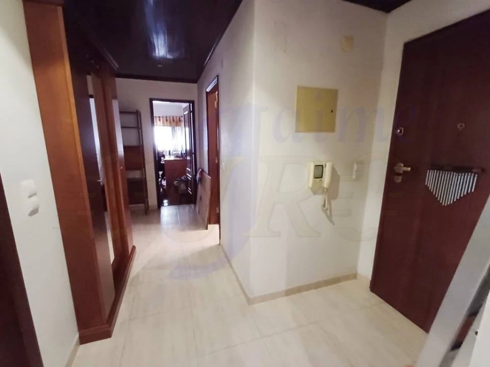 Apartamento T3 para Venda em Algueirão-Mem Martins Foto 10