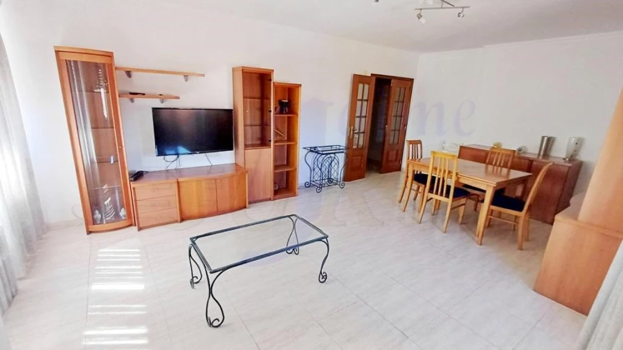 Apartamento T3 para Venda em Algueirão-Mem Martins Foto 2