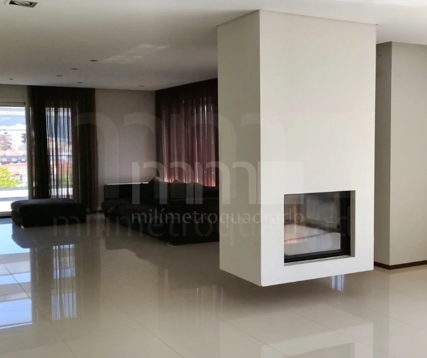 Apartamento T3 para Venda em Santa Maria Maior e Monserrate e Meadela Foto 2