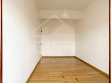 Apartamento T2 para Venda em Benavente
