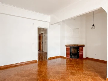 Apartamento T2 para Venda em Benavente