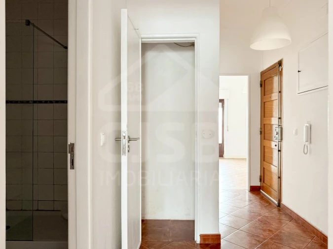 Apartamento T2 para Venda em Benavente Foto 6
