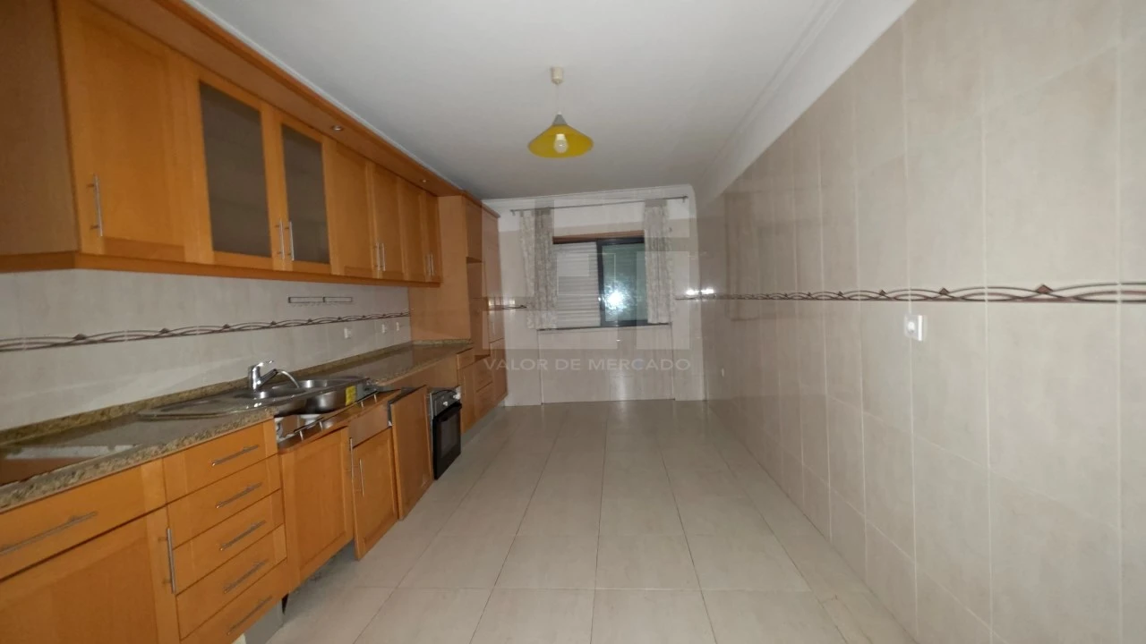 Apartamento T3 para Venda em Mina de Água Foto 22