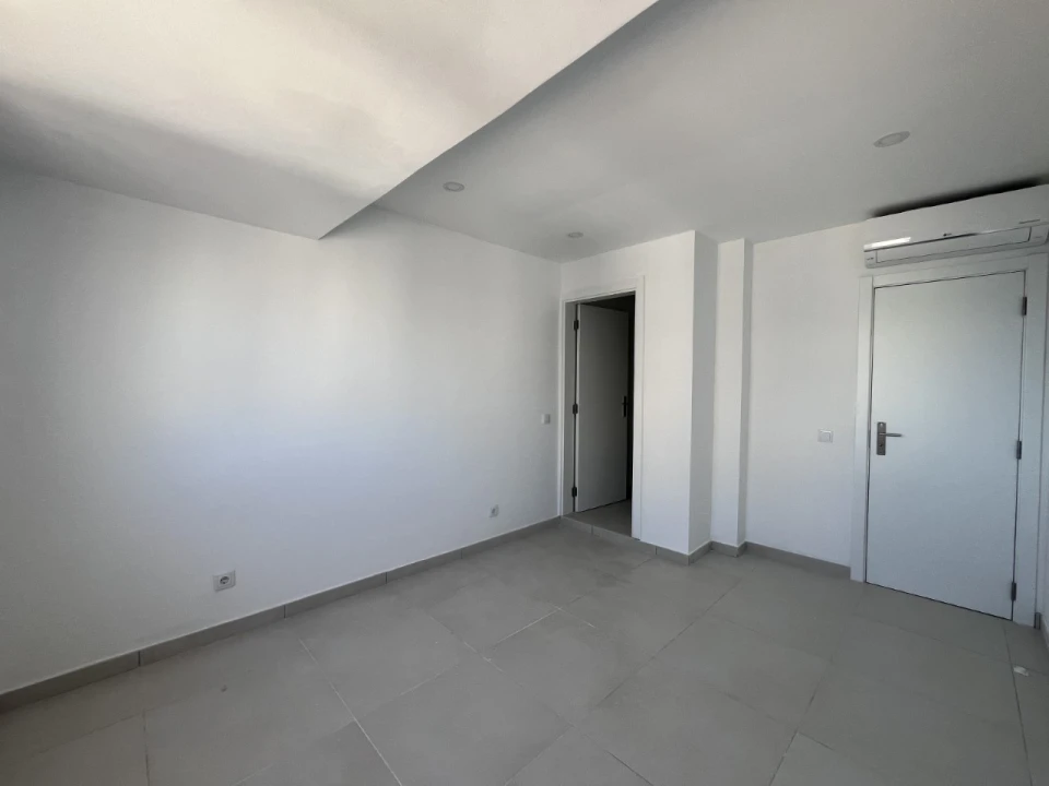 Apartamento T2 para Venda em Armação de Pera Foto 4