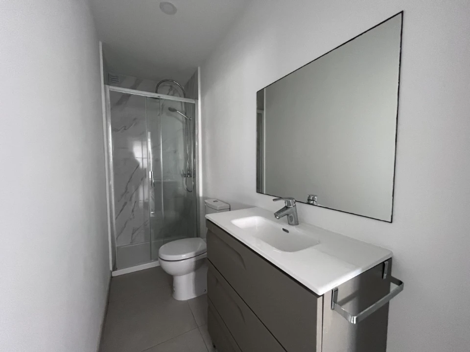 Apartamento T2 para Venda em Armação de Pera Foto 7