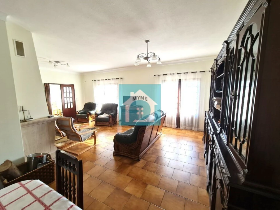 Moradia T5 para Venda em Famalicão Foto 17