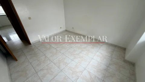 Apartamento T3 para Venda em Alcochete