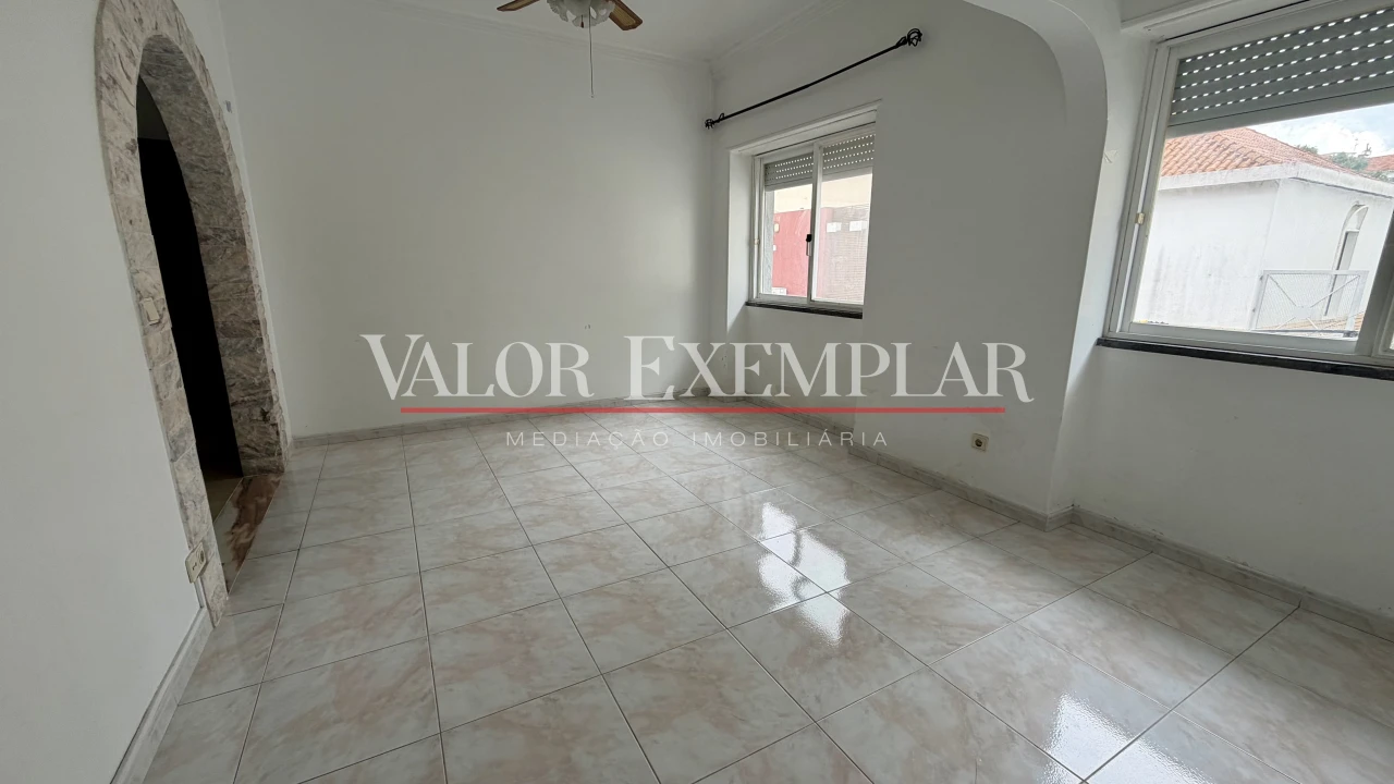 Apartamento T3 para Venda em Alcochete Foto 6