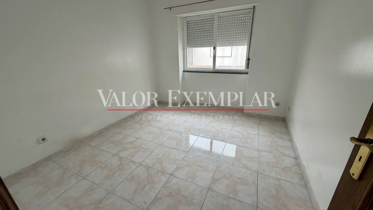 Apartamento T3 para Venda em Alcochete Foto 11