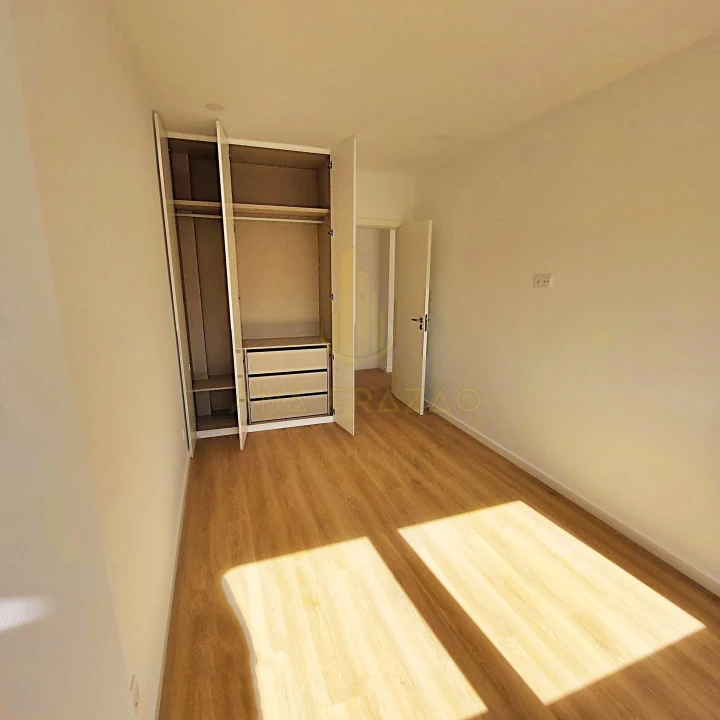 Apartamento T2 para Venda em Falagueira-Venda Nova Foto 7