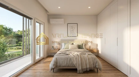 Apartamento T2 para Venda em Charneca de Caparica e Sobreda