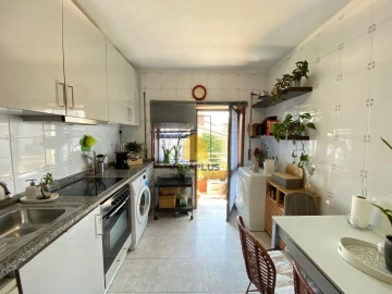 Apartamento T1 para Venda em Mafamude e Vilar do Paraíso