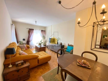 Apartamento T1 para Venda em Mafamude e Vilar do Paraíso