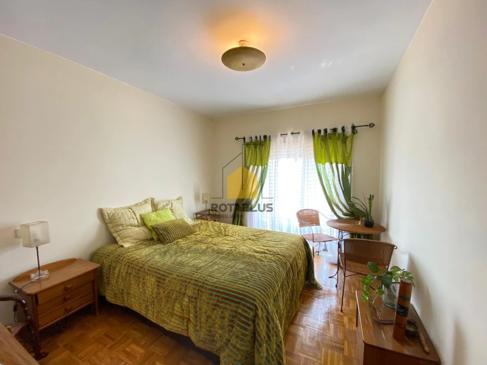 Apartamento T1 para Venda em Mafamude e Vilar do Paraíso Foto 18