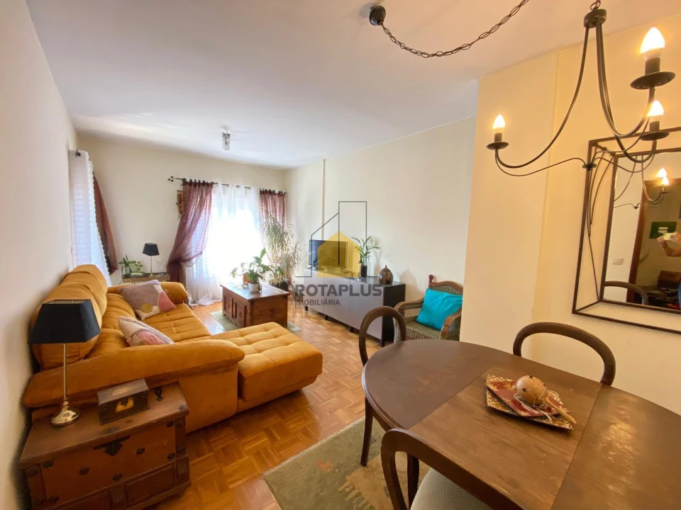 Apartamento T1 para Venda em Mafamude e Vilar do Paraíso Foto 9