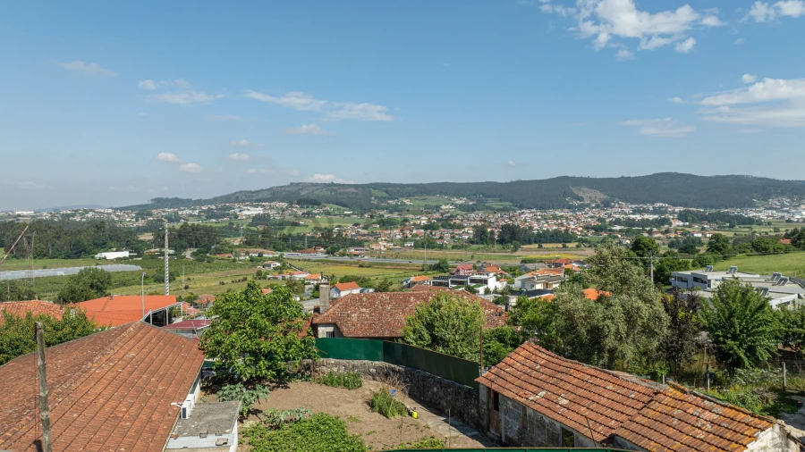 Terreno para Venda em Ruivães e Novais Foto 9