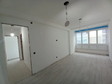 Apartamento T4 para Venda em Laranjeiro e Feijó