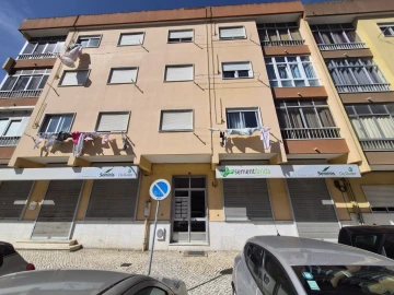 Apartamento T2 para Venda em Rio de Mouro