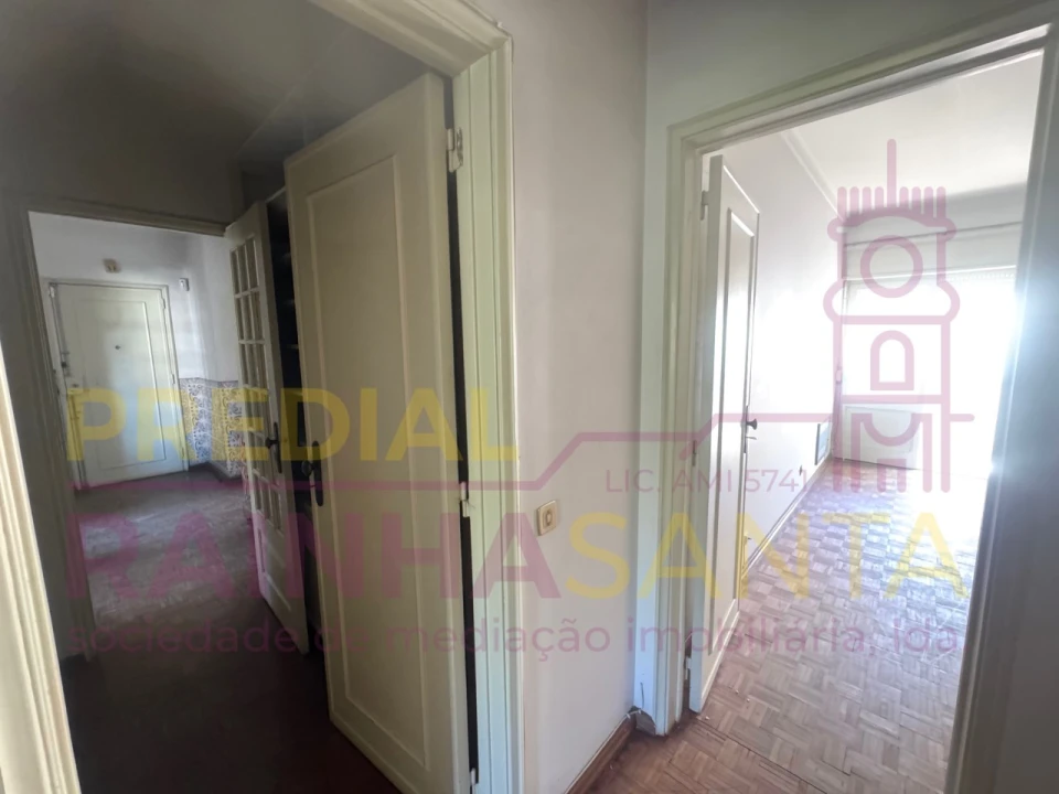 Apartamento T4 para Venda em Lumiar Foto 7
