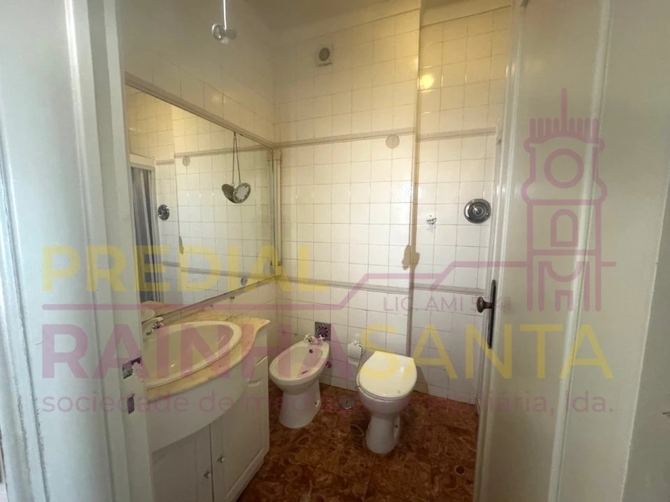 Apartamento T4 para Venda em Lumiar Foto 9
