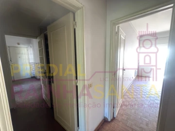 Apartamento T4 para Venda em Lumiar