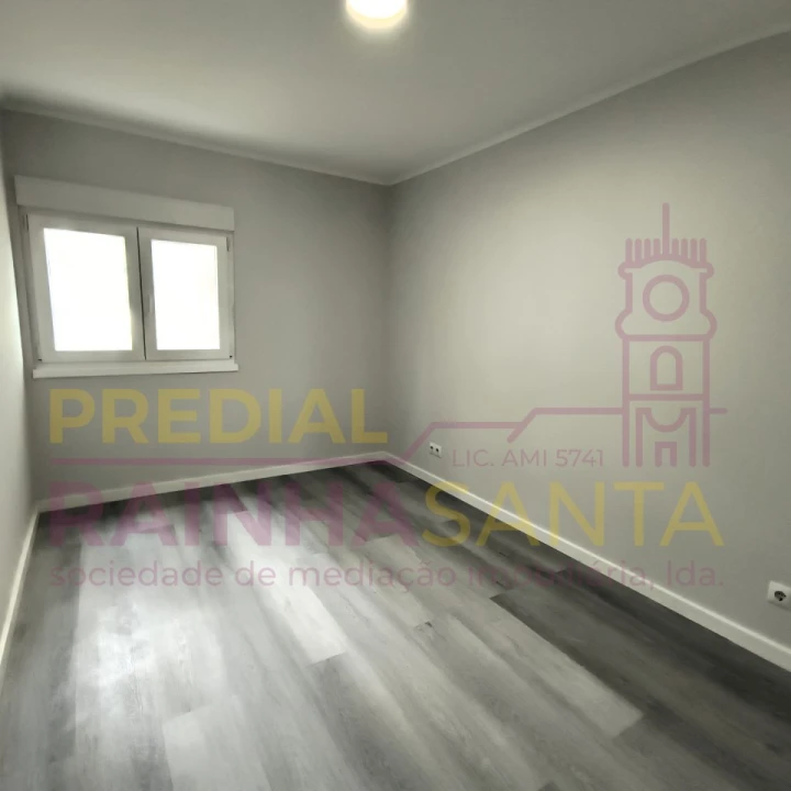 Apartamento para Venda em Laranjeiro e Feijó Foto 4