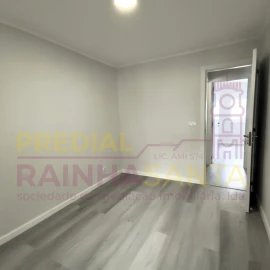 Apartamento para Venda em Laranjeiro e Feijó