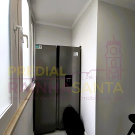 Apartamento T2 para Venda em Benfica