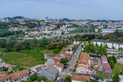 Terreno para Venda em Campanhã