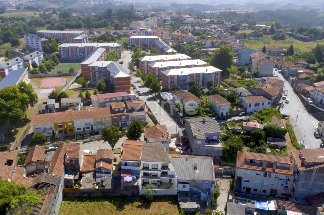 Terreno para Venda em Campanhã Foto 7