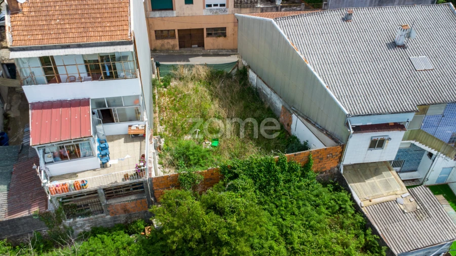 Terreno para Venda em Campanhã