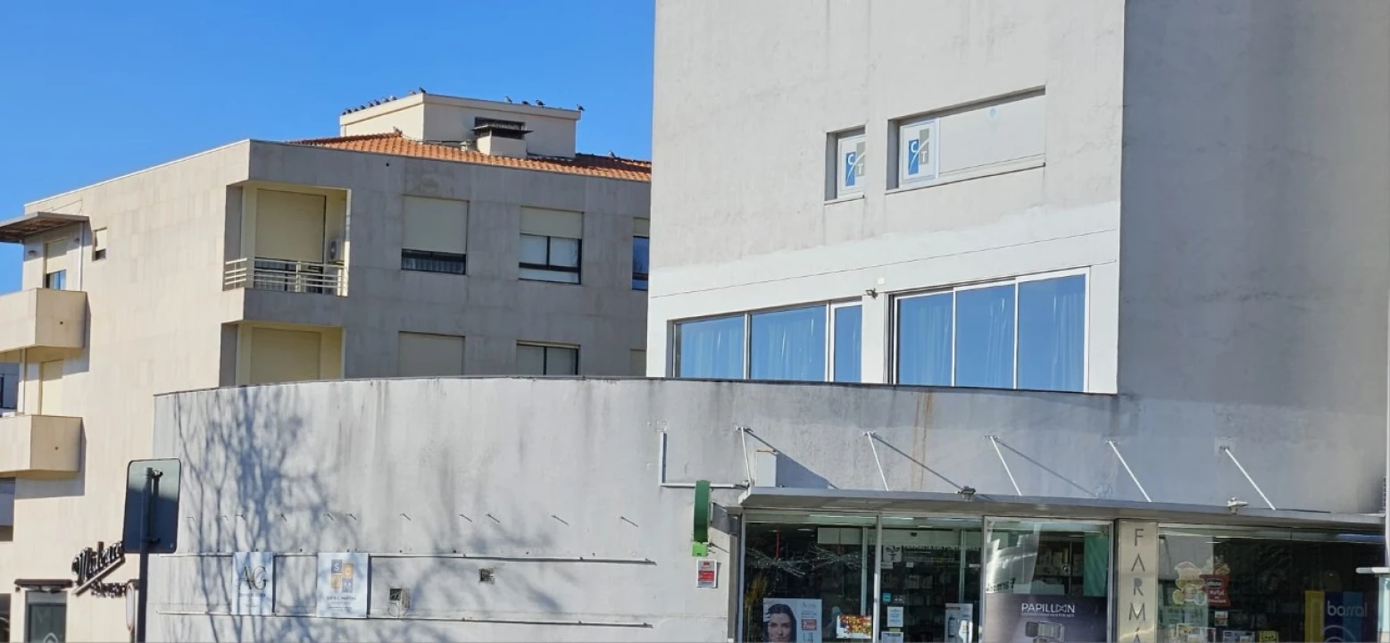 Loja para Arrendamento em Vila das Aves Foto 14