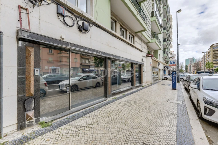 Negócio para Arrendamento em Alvalade Foto 2