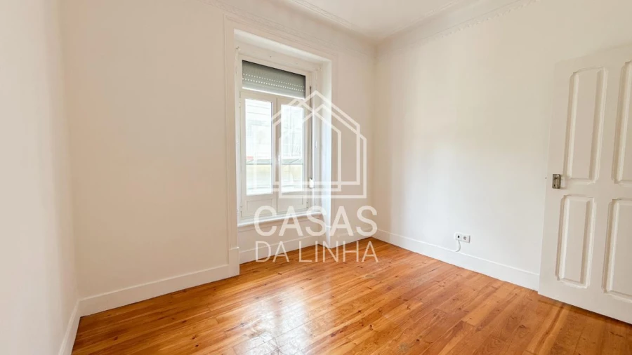 Apartamento T2 para Arrendamento em São Domingos de Benfica Foto 5