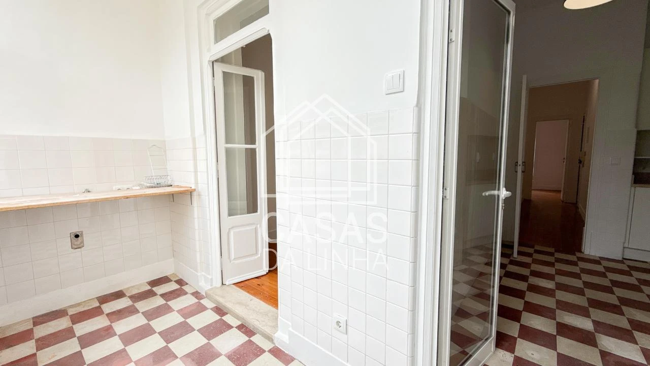 Apartamento T2 para Arrendamento em São Domingos de Benfica Foto 15