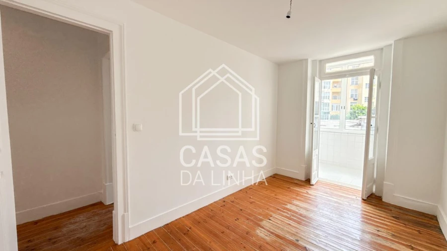 Apartamento T2 para Arrendamento em São Domingos de Benfica Foto 16
