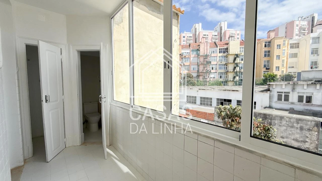 Apartamento T2 para Arrendamento em São Domingos de Benfica Foto 17
